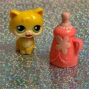 Littlest Pet Shop LPS PERSIAN CAT MM1 MAGIC MOTION KITTY Tongue Moves Bottle